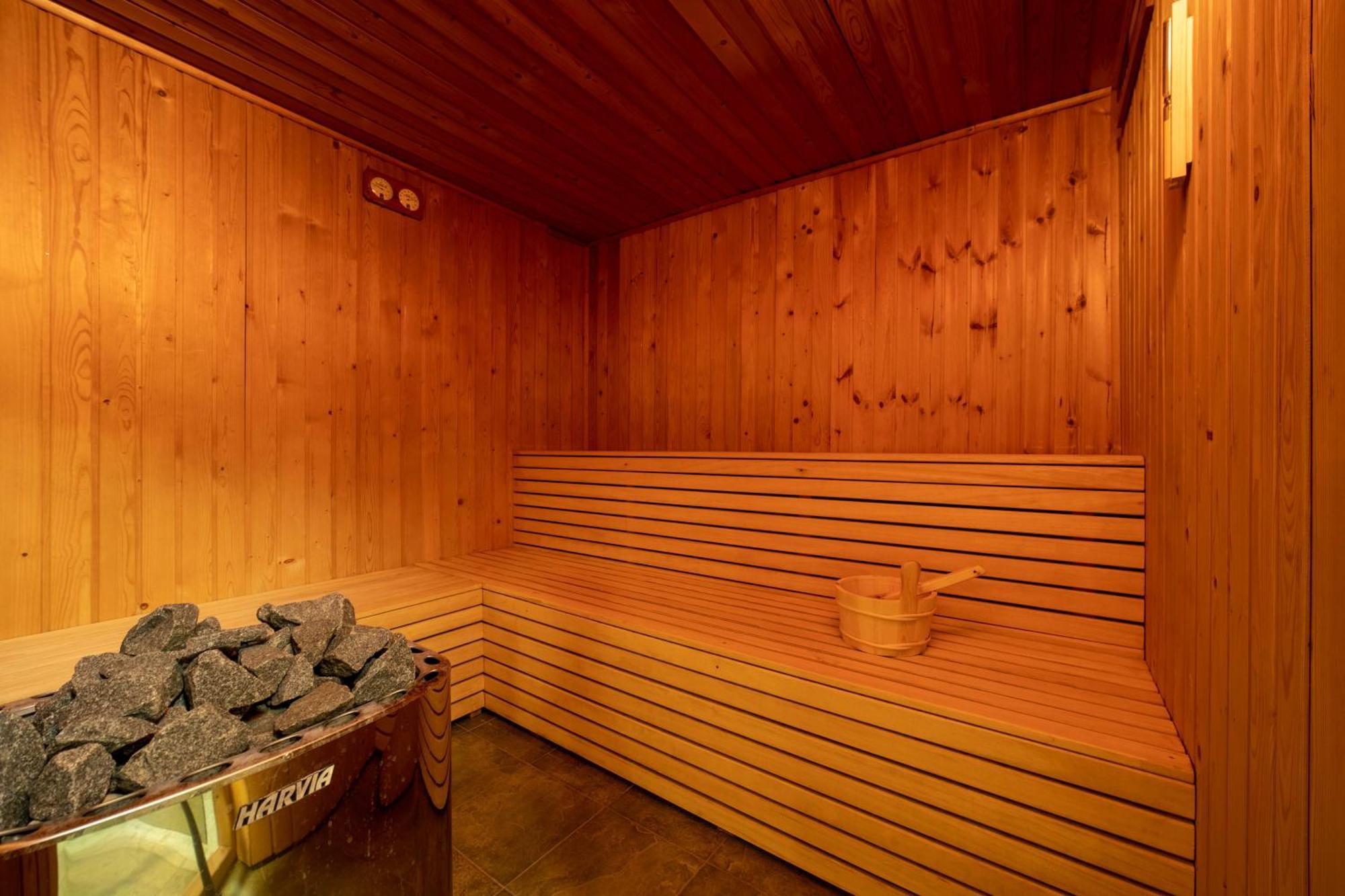 Hotel Liptov Holiday *** Liptovsky Trnovec Ngoại thất bức ảnh